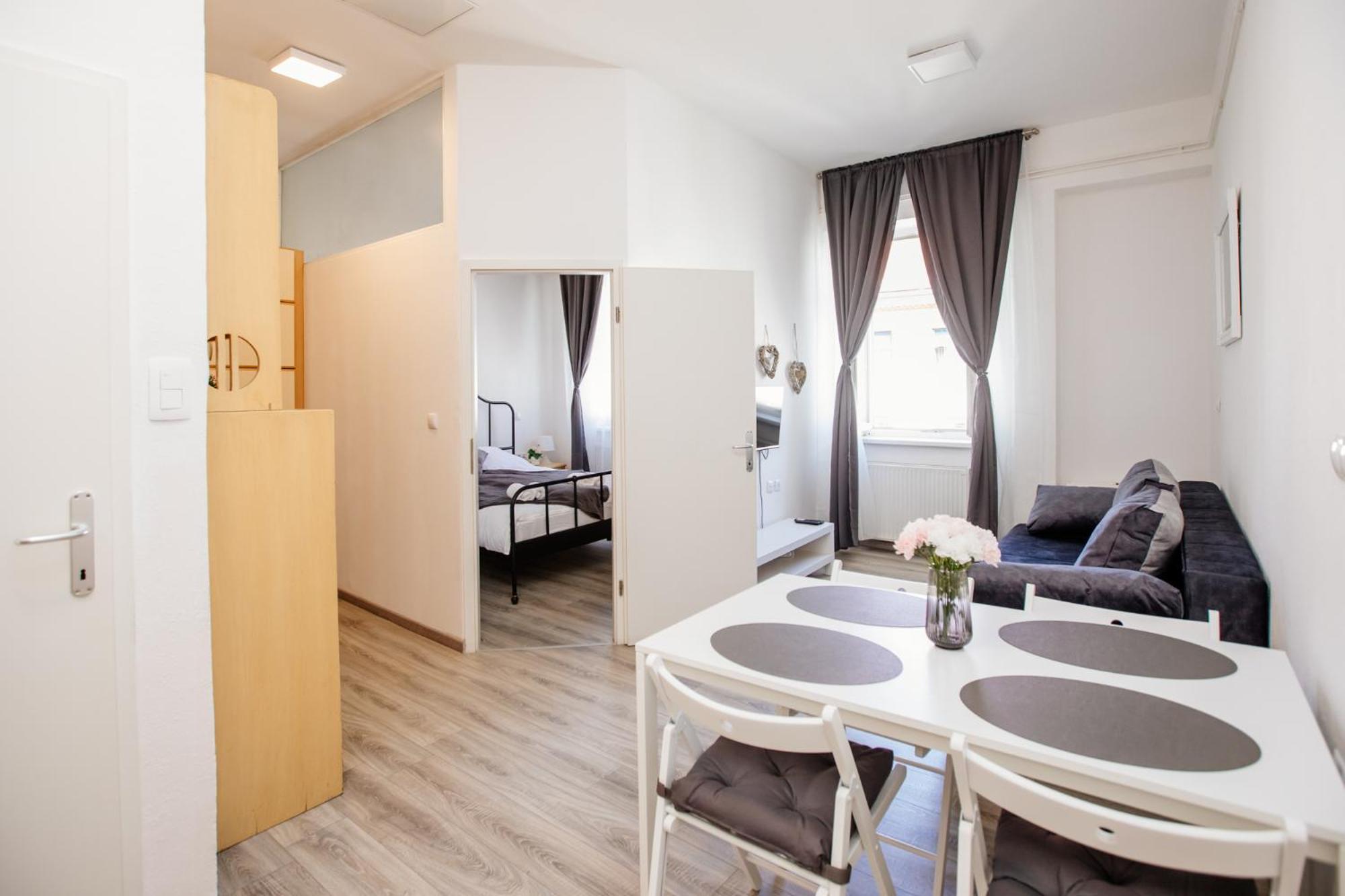 Central View Point Apartment 류블랴나 외부 사진
